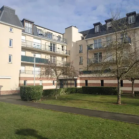 Bonvallet - Studio paisible et chaleureux avec balcon Amiens Chambre photo