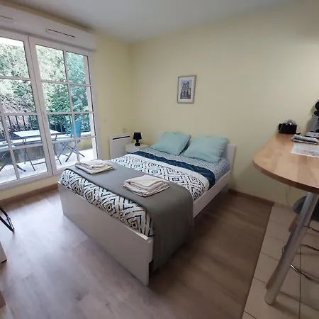 Bonvallet - Studio paisible et chaleureux avec balcon Amiens Extérieur photo