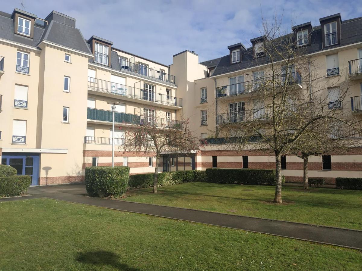 Appartement Bonvallet - Paisible Et Chaleureux Avec Balcon